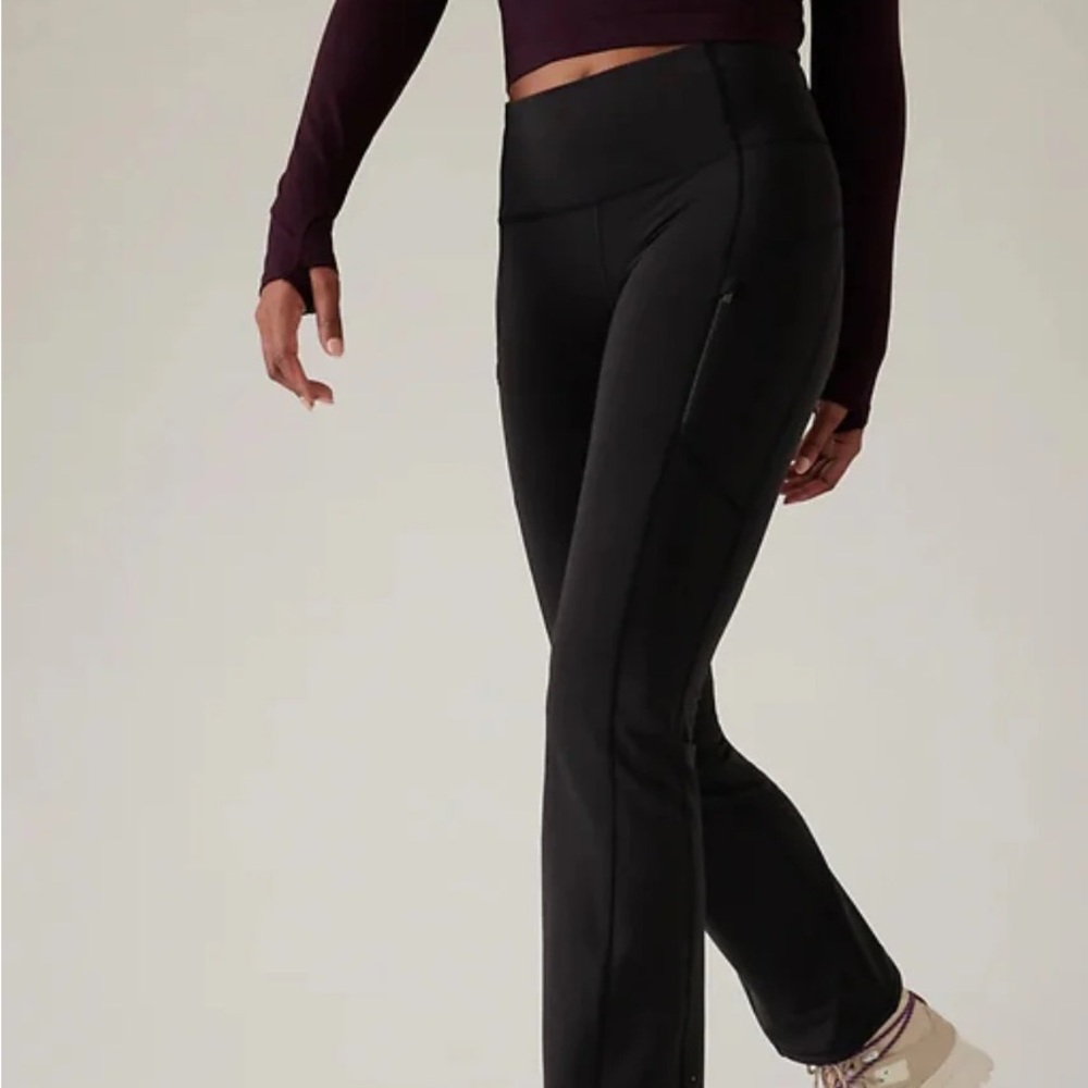 ATHLETA Rainier Bootcut Pant Small/P Like New!